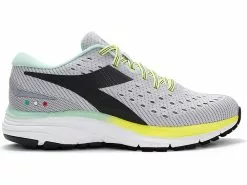 Diadora Mythos Blushield 6