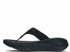 HOKA Ora Recovery Flip 2
