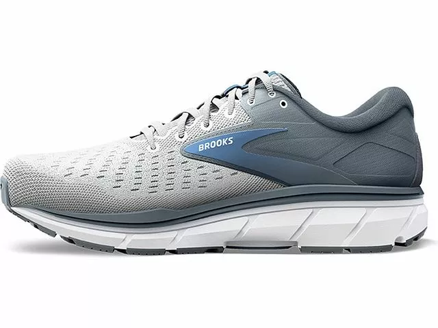 Brooks Dyad 11 - Image 26