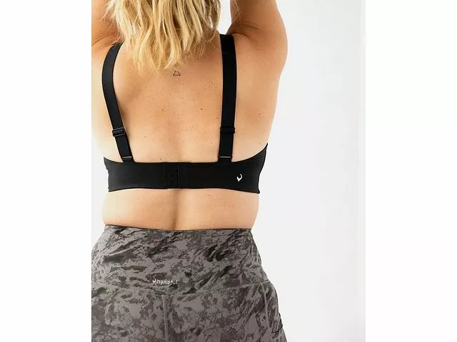 Handful Off The Hook Bra - Image 2