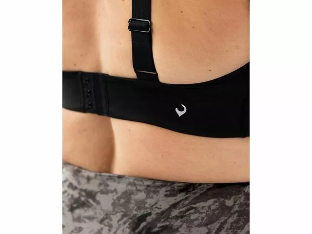 Handful Off The Hook Bra - Image 3