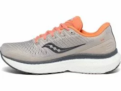 Saucony Triumph 18
