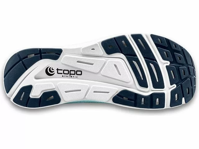 Topo Athletic Fli-Lyte 4 - Image 4