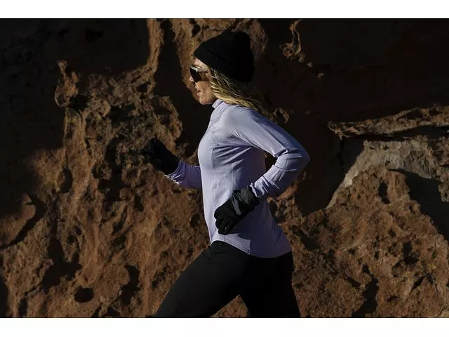 Janji Revo Rover Pullover - Image 2