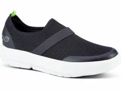 OOFOS OOmg Mesh Low