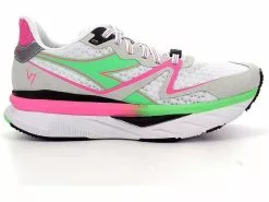 Diadora Atomo V7000